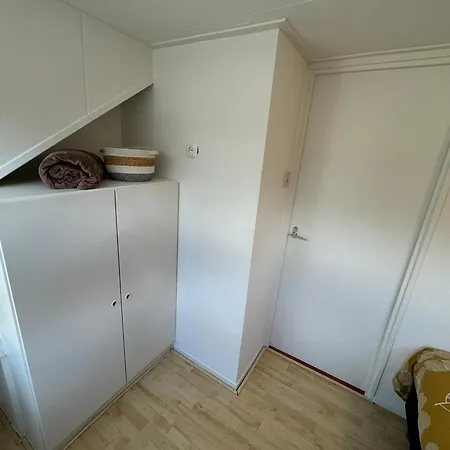 Apartment Aan Zee Met Dakterras Rust En 250 M *