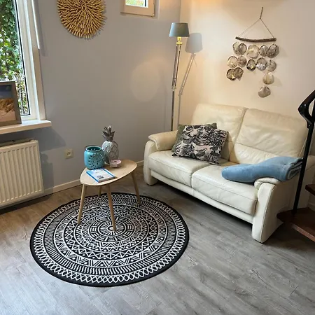 Apartment Aan Zee Met Dakterras Rust En 250 M Egmond aan Zee